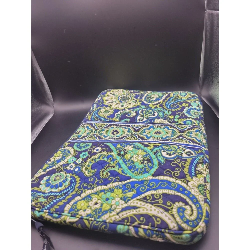 Vera Bradley 17